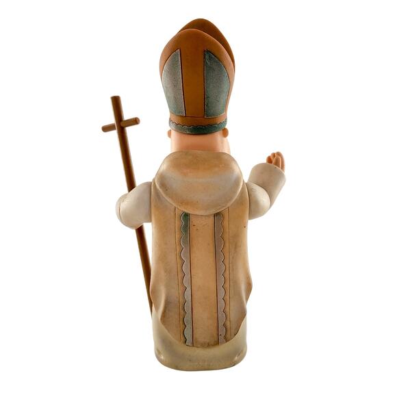 The Pope Family Guy Series 3 2005 Mezco Toys Action Figure with Hat and Staff - Picture 7 of 9